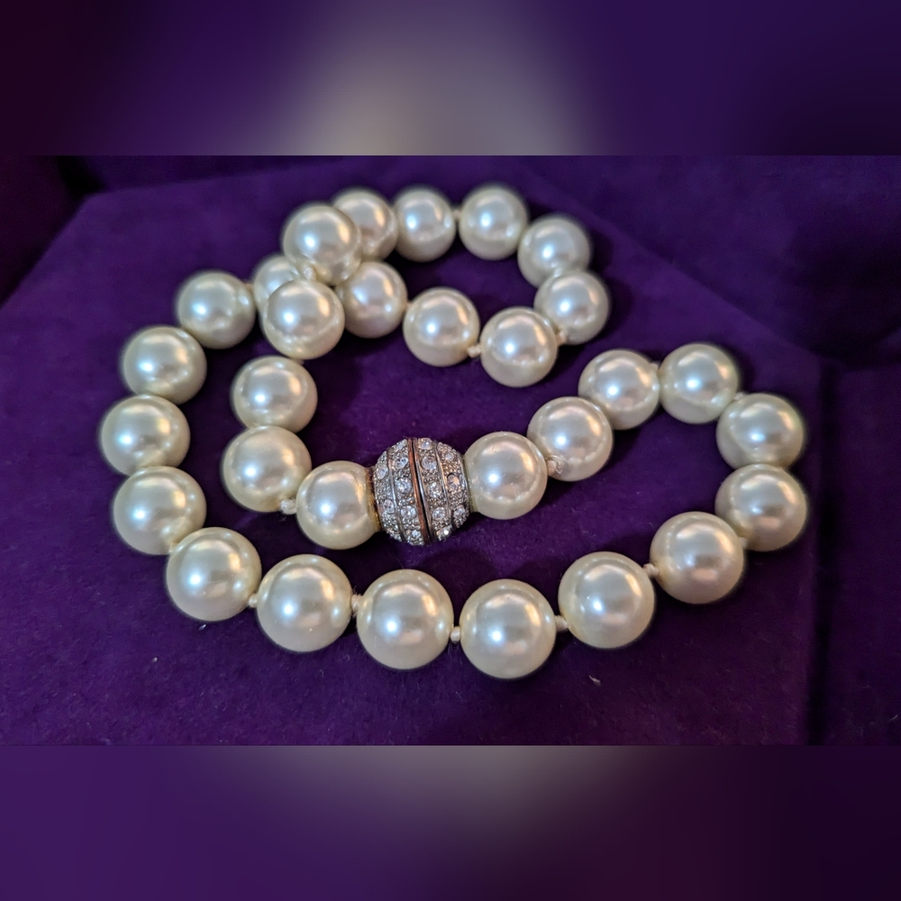 Large Beaded necklace